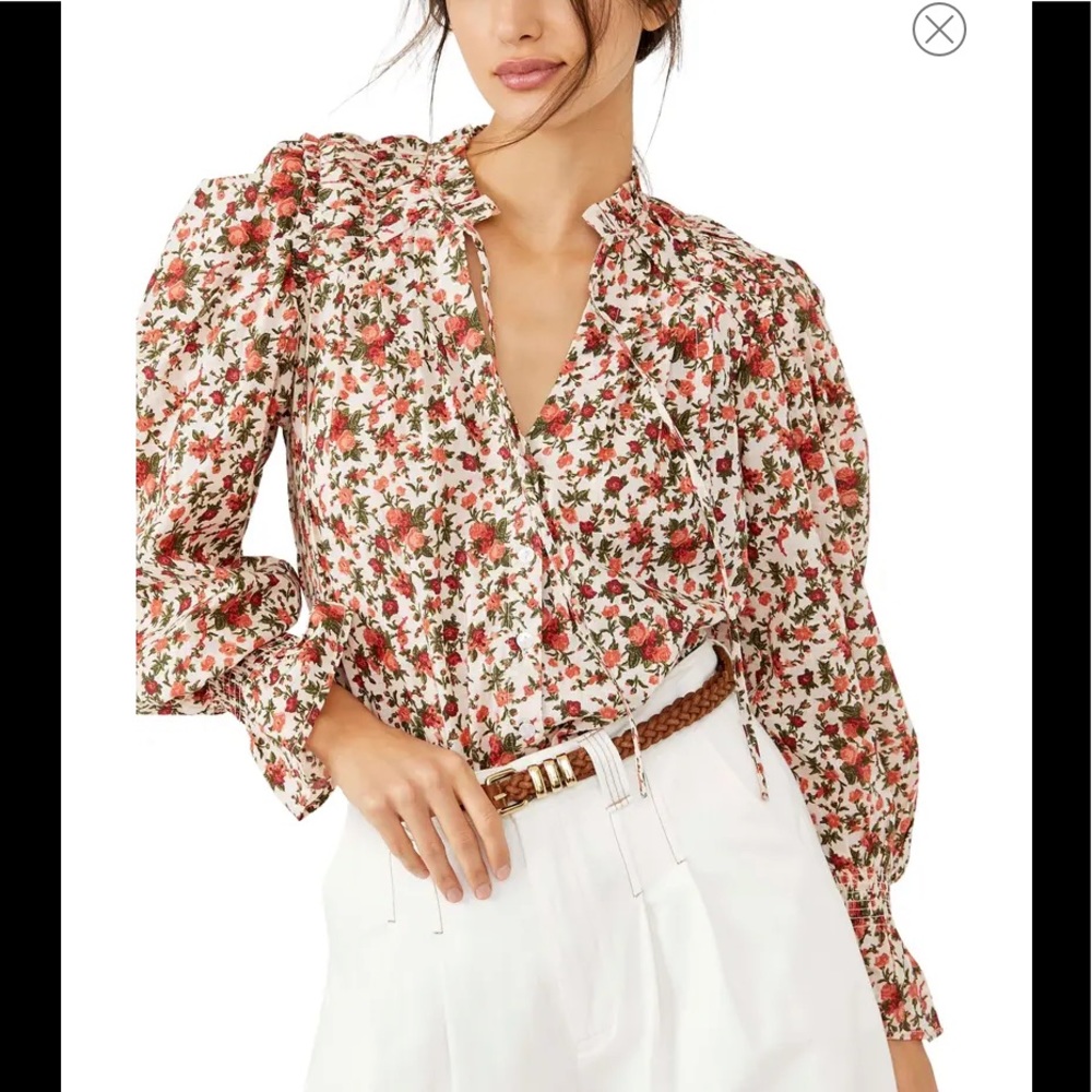 FP Meant to Be Floral Print Pleated Split Round Tie Neck Long Puff Sleev…